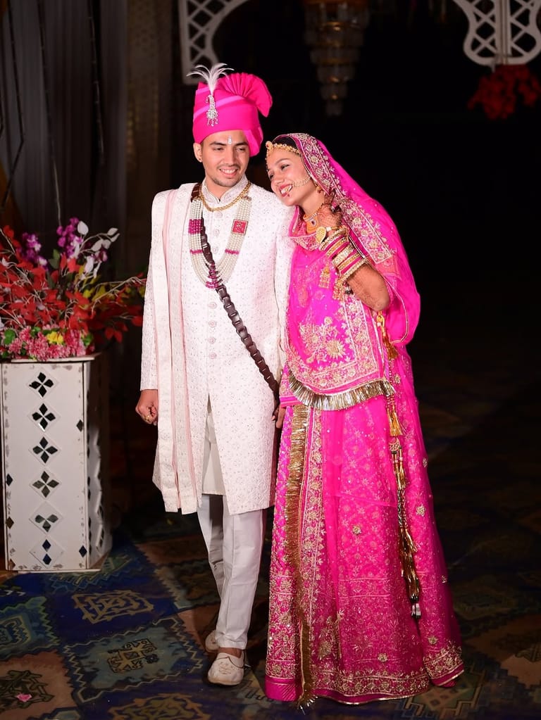 Wedding couple walking to mandap jodhpur